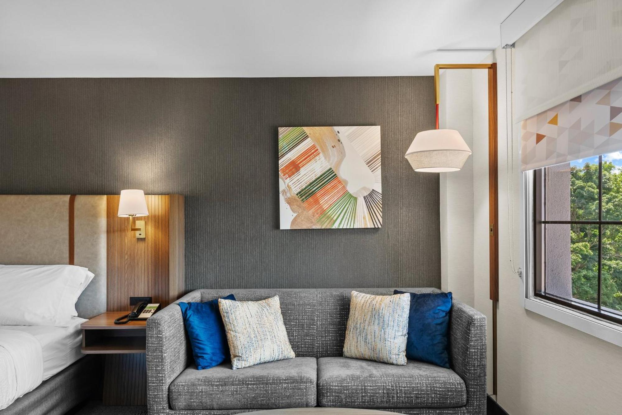 Holiday Inn Niagara Falls State Park Entry By Ihg Exterior photo