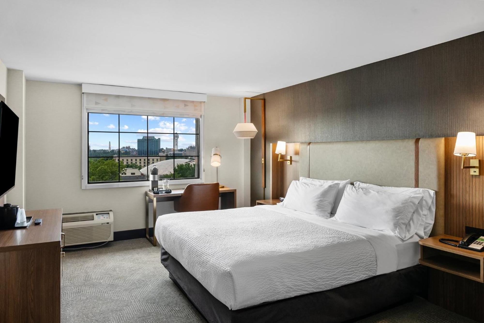 Holiday Inn Niagara Falls State Park Entry By Ihg Exterior photo